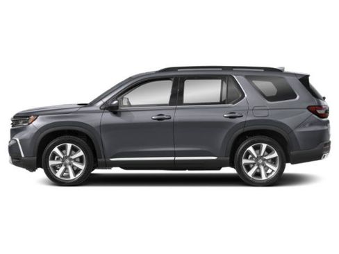 Used 2023 Honda Pilot Touring image 3