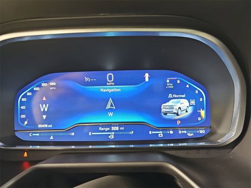 Certified 2024 Chevrolet Suburban RST w/ Luxury Package image 30