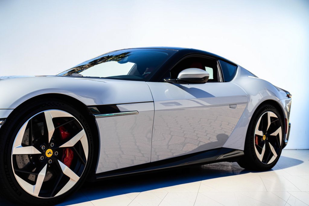 Certified 2025 Ferrari 12Cilindri RWD image 31