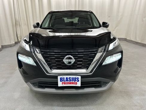 Used 2023 Nissan Rogue SV FWD image 23