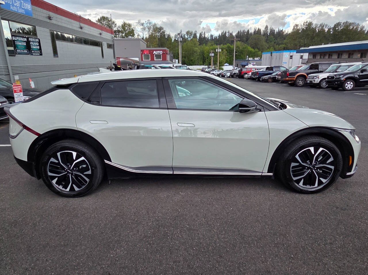 Used 2024 Kia EV6 Wind AWD/4WD image 8
