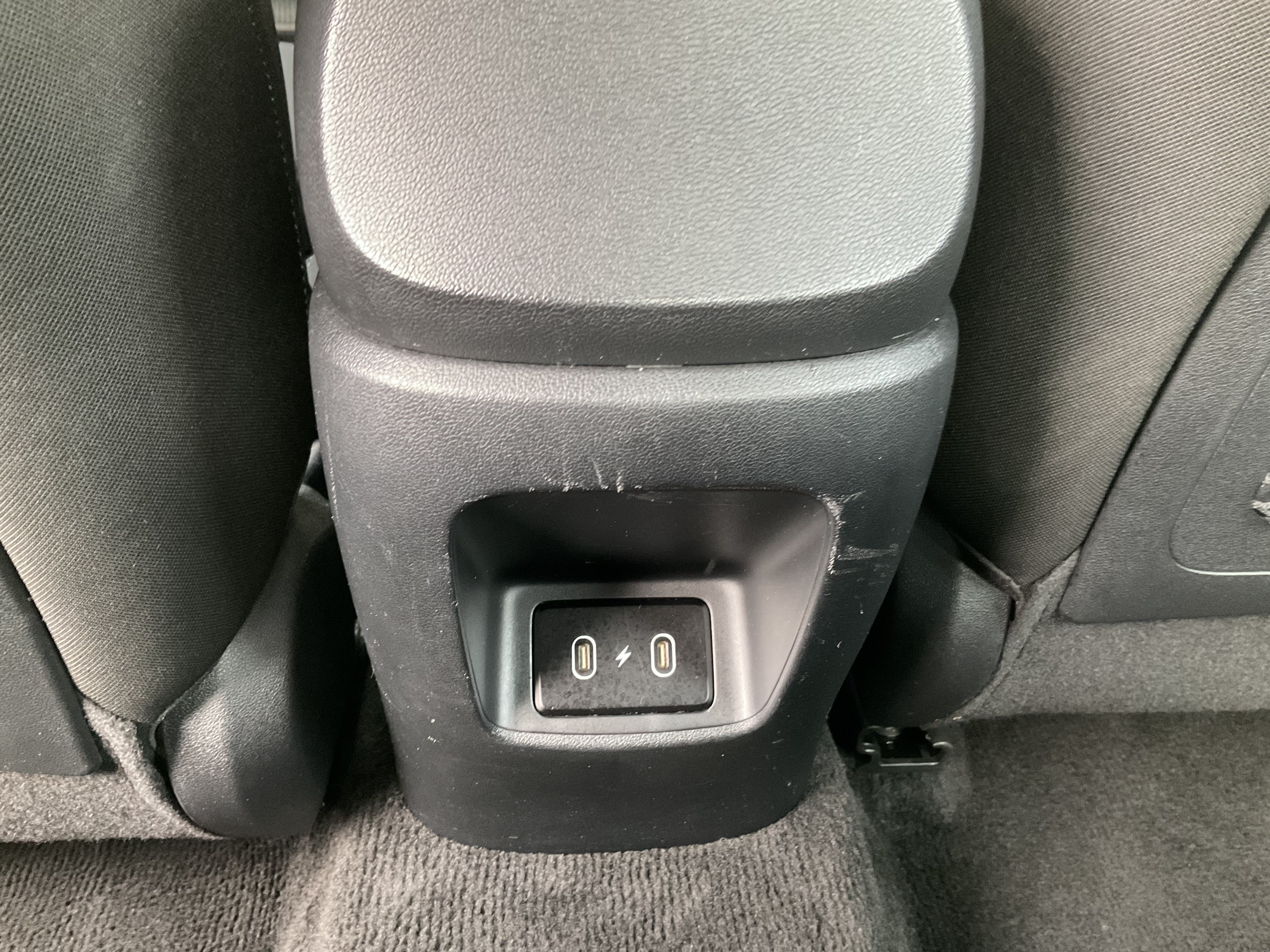 Used 2025 Hyundai Elantra SEL FWD image 35