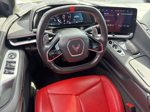 Used 2023 Chevrolet Corvette Stingray Convertible image 28