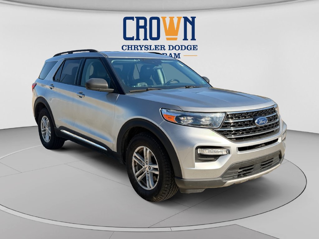Used 2021 Ford Explorer XLT w/ Equipment Group 202A AWD/4WD image 1