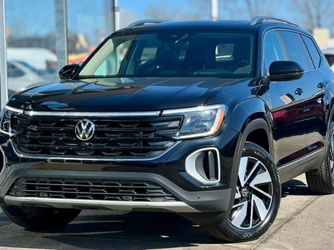 Used 2024 Volkswagen Atlas SEL image 39