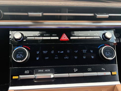 New 2026 Hyundai Santa Fe Calligraphy FWD image 21