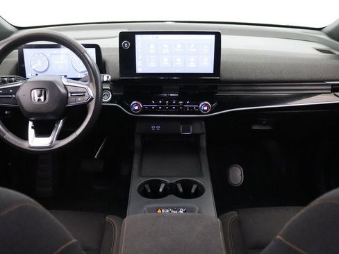 Used 2024 Honda Prologue EX image 16