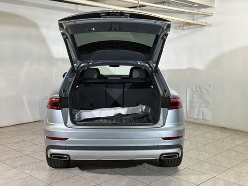 Used 2025 Audi Q8 Premium w/ Convenience Package AWD/4WD image 21