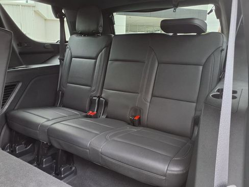 Used 2023 Chevrolet Tahoe LT AWD/4WD image 13