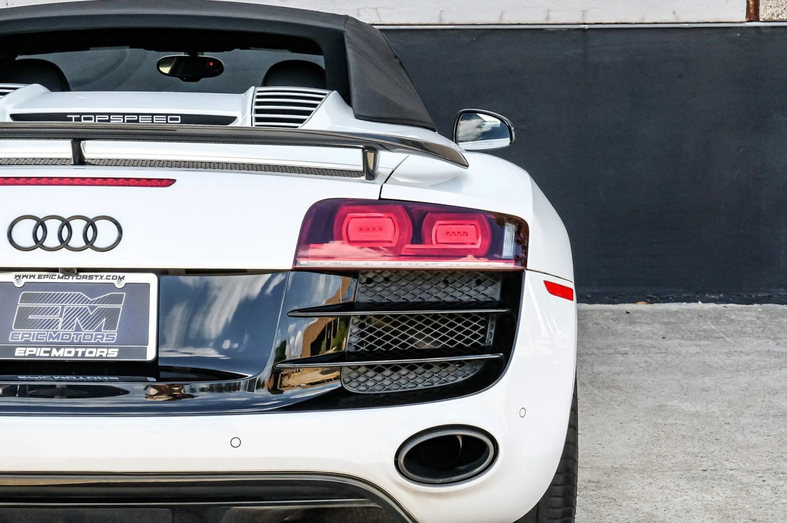 Used 2011 Audi R8 V10 AWD/4WD image 42