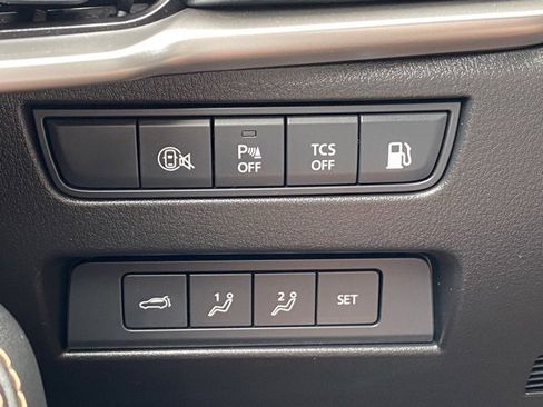 Used 2025 MAZDA CX-70 Plug-In Hybrid w/ Premium Plus image 14