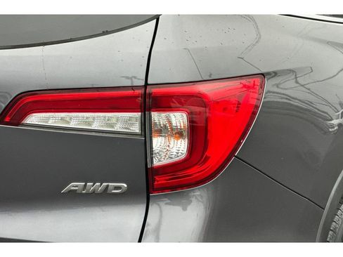 Used 2019 Honda Pilot LX image 27