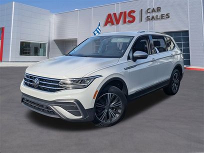 Used 2024 Volkswagen Tiguan SE