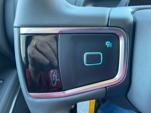 New 2026 Ford Expedition Active image 27