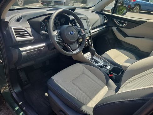 Used 2023 Subaru Forester Premium AWD/4WD image 24