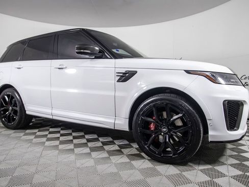 Used 2022 Land Rover Range Rover Sport SVR image 3