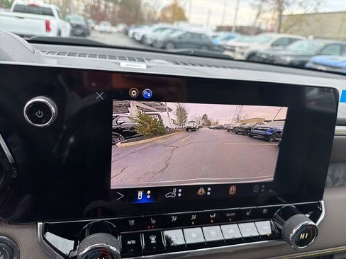 New 2026 Chevrolet Colorado ZR2 w/ Technology Package image 15
