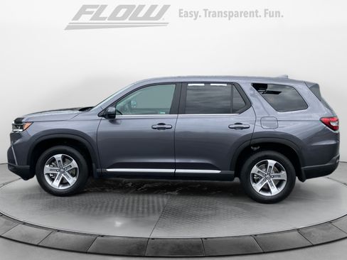 Certified 2025 Honda Pilot EX-L image 5