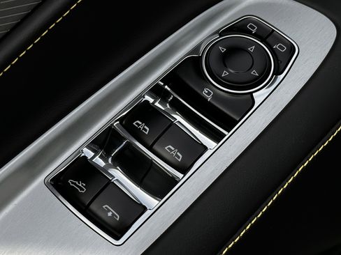 New 2026 Chevrolet Corvette Stingray Premium Conv w/ Z51 Performance Package RWD image 15