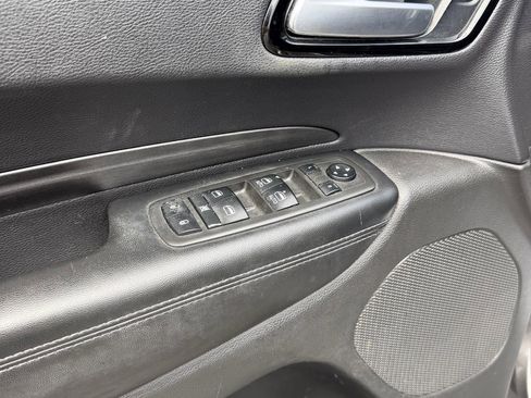 Used 2021 Dodge Durango SXT w/ 3rd Row Seating Group RWD image 11
