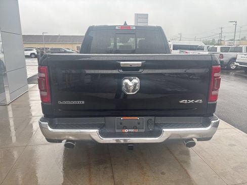 Used 2022 RAM 1500 Laramie AWD/4WD image 7