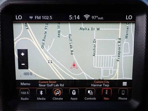 Used 2018 Jeep Wrangler Unlimited Sahara w/ Uconnect 4C Nav & Sound Group AWD/4WD image 14