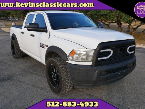 Used 2013 RAM 2500 Tradesman image 9
