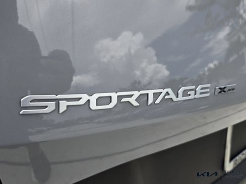 Certified 2024 Kia Sportage X-Pro AWD/4WD image 16