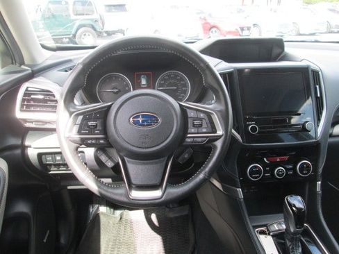 Used 2023 Subaru Forester Limited AWD/4WD image 16