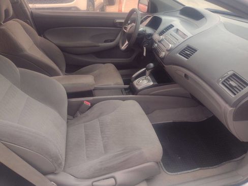 Used 2010 Honda Civic LX image 14