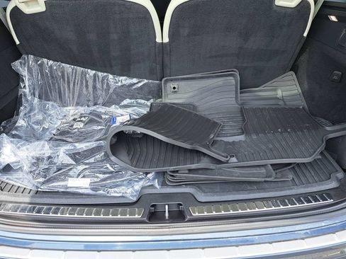 Used 2024 Volvo XC90 B6 Plus w/ Protection Package Premier AWD/4WD image 24