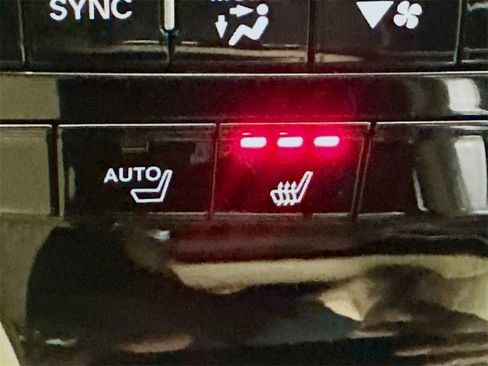 Used 2024 Acura MDX SH-AWD w/ Technology Package image 16