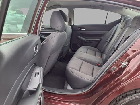 Certified 2024 Nissan Altima 2.5 SV image 25