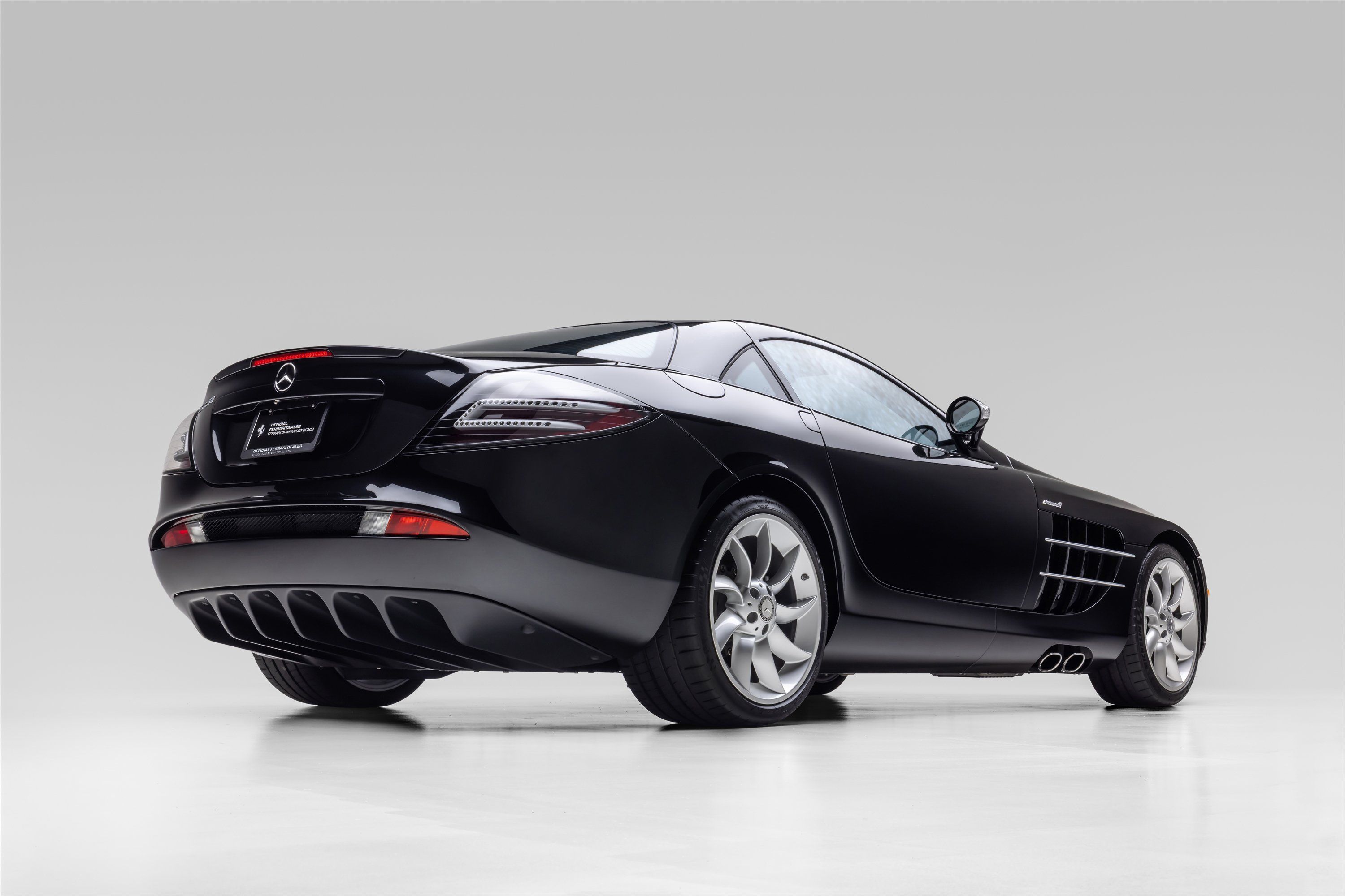 Used 2005 Mercedes-Benz SLR image 14