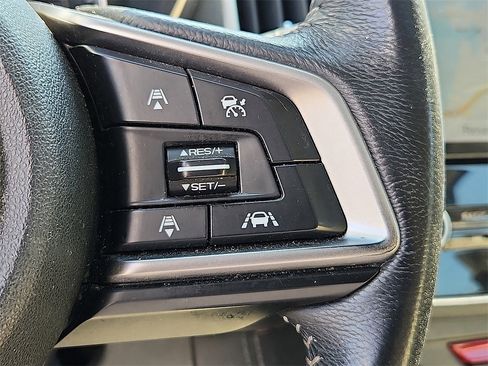 Used 2019 Subaru Impreza 2.0i Limited image 23