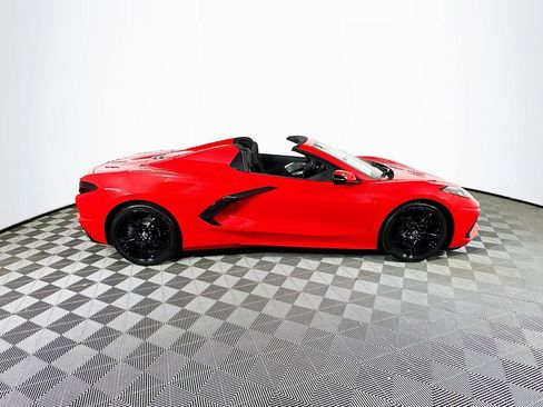 Used 2021 Chevrolet Corvette Stingray Premium Conv w/ Battery Protection Package image 8