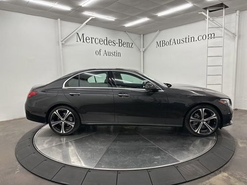 Used 2025 Mercedes-Benz C 300 Sedan image 8