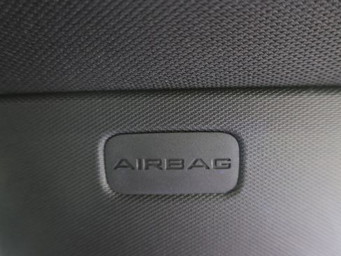 Used 2023 Jeep Grand Cherokee Altitude AWD/4WD image 45