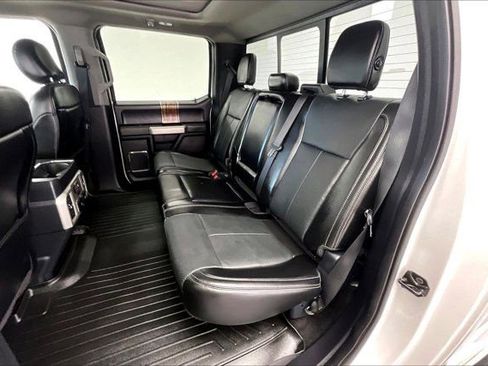 Used 2018 Ford F150 Lariat w/ Equipment Group 502A Luxury AWD/4WD image 15