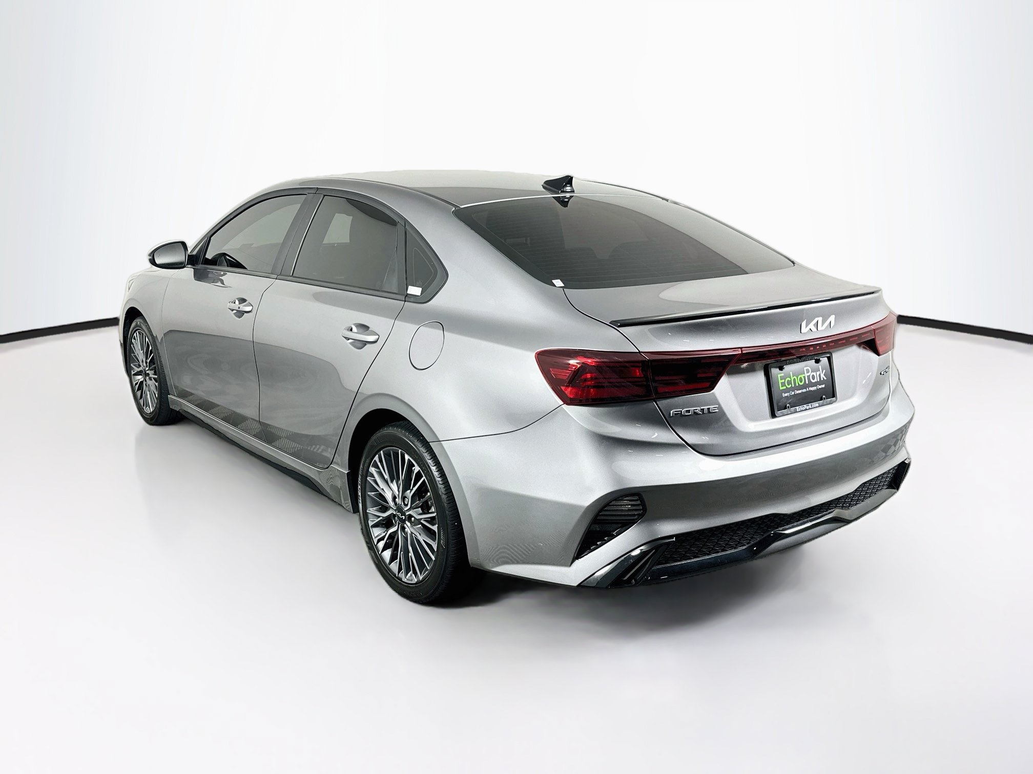 Used 2024 Kia Forte GT-Line FWD image 5
