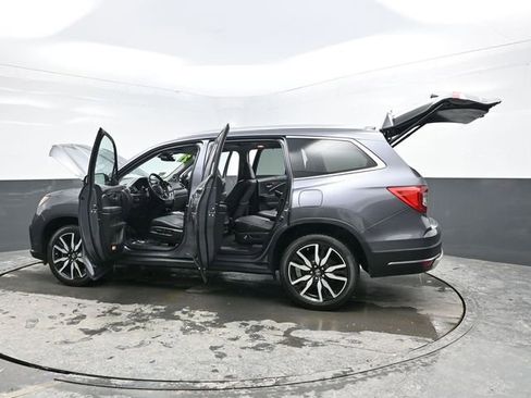 Used 2021 Honda Pilot Elite image 44