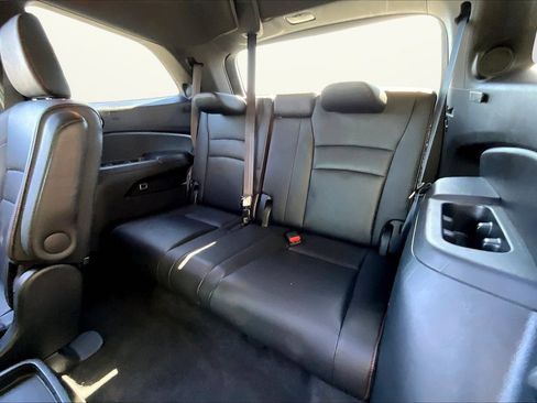 Used 2022 Honda Pilot Black Edition image 25
