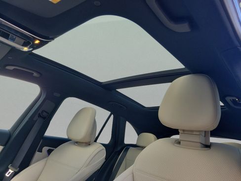 Certified 2026 Mercedes-Benz GLC 300 4MATIC image 26