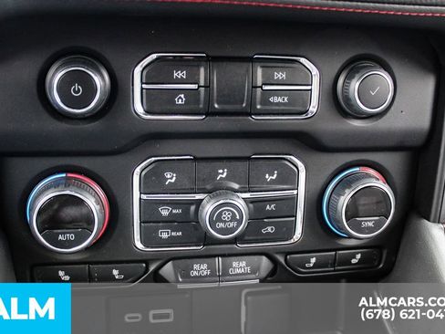 Used 2024 Chevrolet Tahoe RST w/ Luxury Package RWD image 38