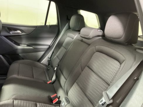 New 2027 Chevrolet Equinox LT w/ Safety and Technology Package AWD/4WD image 6