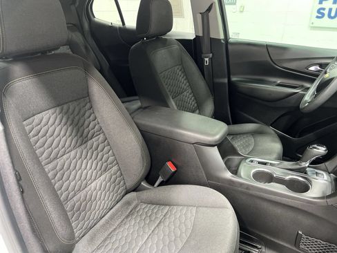 Used 2019 Chevrolet Equinox LT AWD/4WD image 23