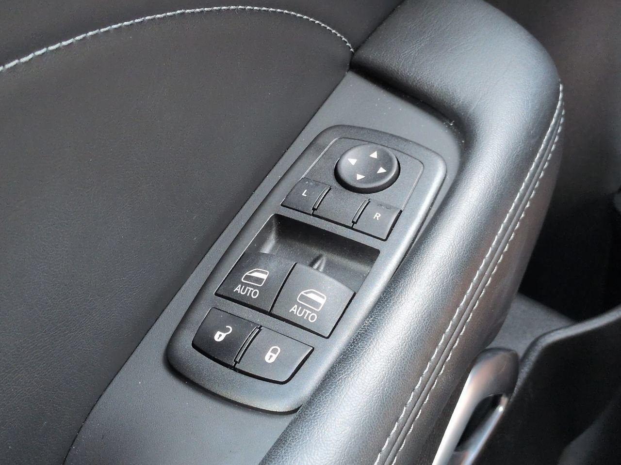 Used 2023 Dodge Challenger R/T Scat Pack RWD image 23
