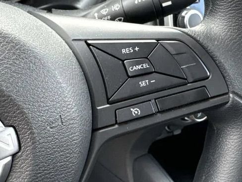 Used 2025 Nissan Kicks Play S FWD image 34