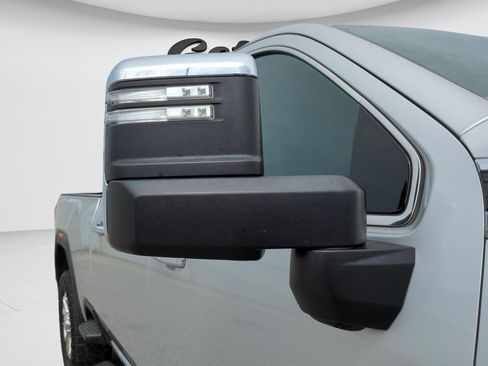 Used 2020 GMC Sierra 2500 Denali w/ Denali Ultimate Package image 11