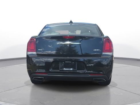 Used 2015 Chrysler 300 S AWD/4WD image 6